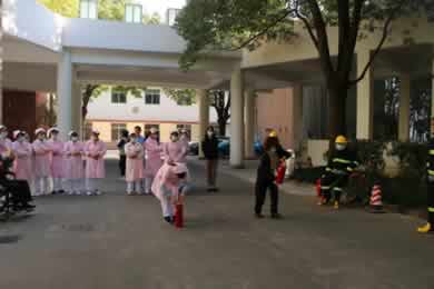 4-2 390 260px.jpg
